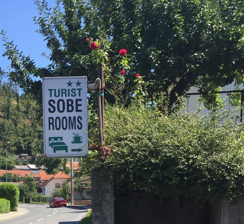 Tourist Rooms Sajovic Постойна Экстерьер фото